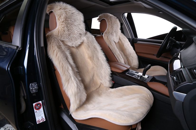 меховые накидки на сиденья автомобиля.jpg
